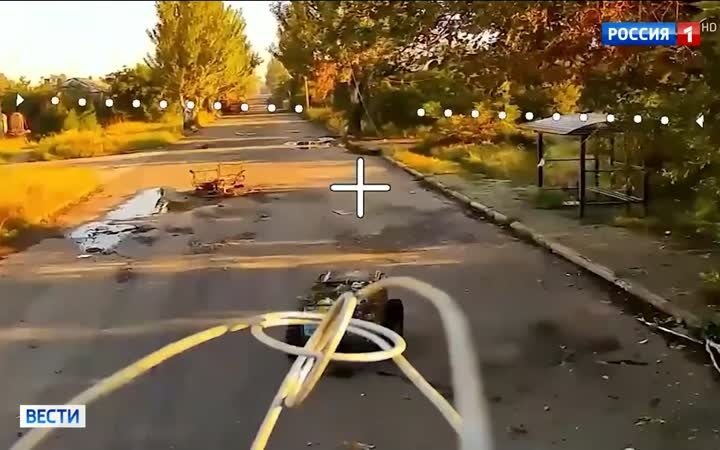 Сильный пожар и масштабная операция в Сумской области: удары по военным объектам и перерезание путей снабжения.