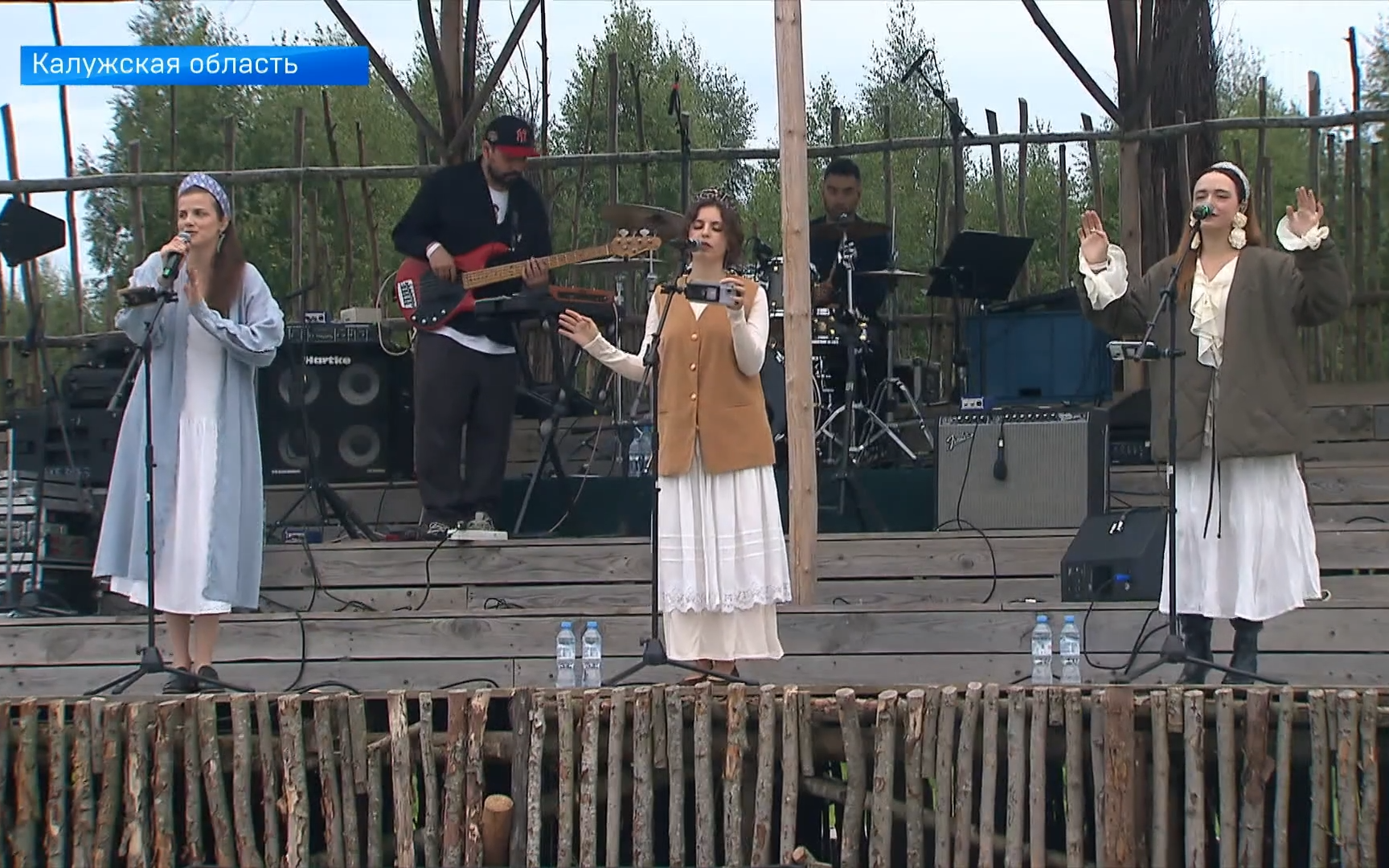 Фестиваль "Архстояние Серебряное" прошел в Никола-Ленивце