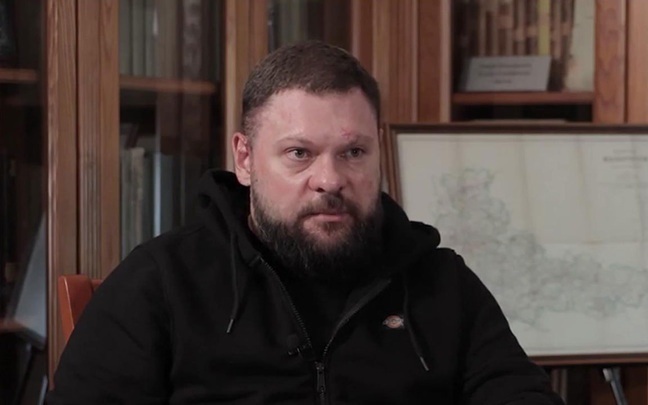 Евгений Поддубный обсуждает адаптацию ветеранов и их участие в политике в Омской области