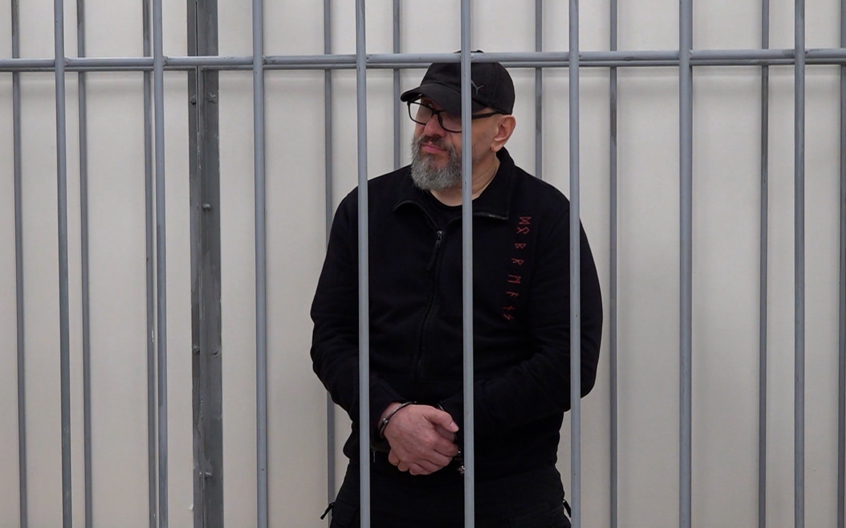 Московский городской суд отправил в колонию на долгие 19 лет киллера группировки "Двадцать девятый комплекс"