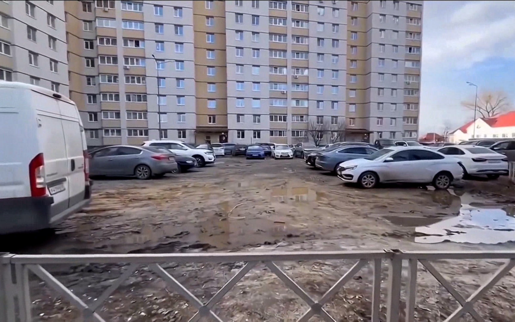 Заместитель председателя СК Корпусов провёл повторный приём жителей тамбовского военного городка