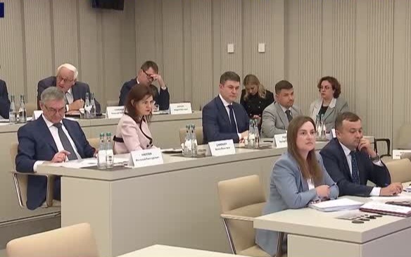 Вице-премьер Александр Новак провел совещание по ситуации на внутреннем рынке топлива