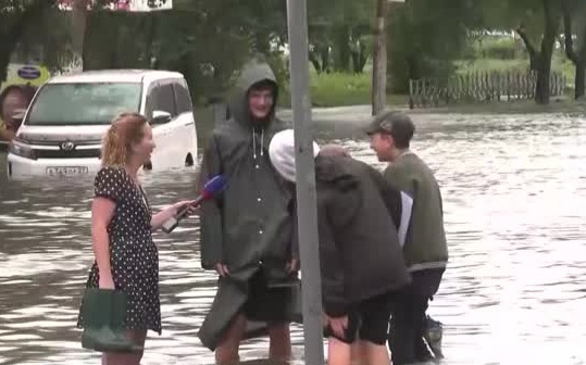 Последствия мощного циклона сейчас устраняют в Хабаровском крае