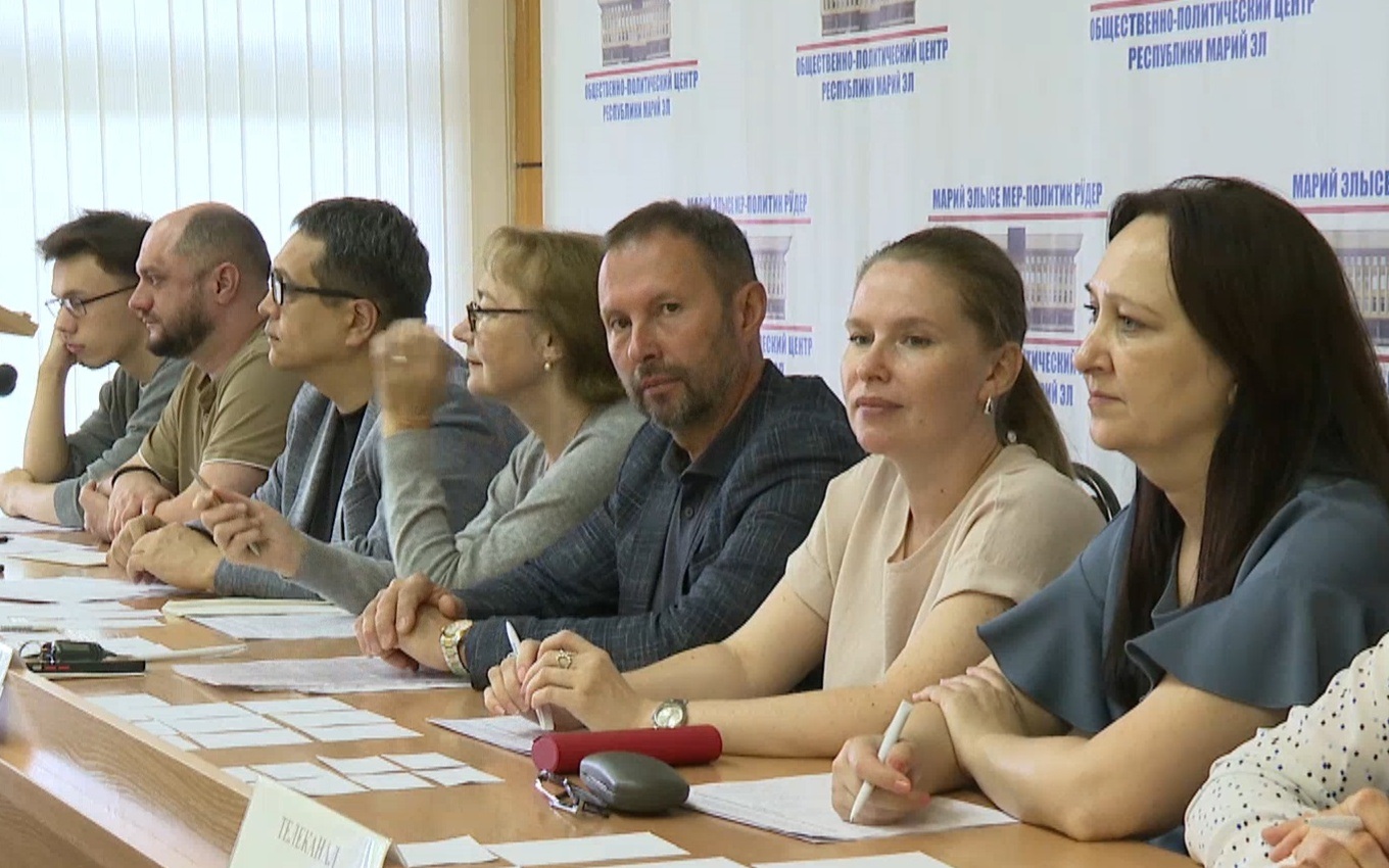 Жеребьёвку по распределению времени на агитацию провёл среди кандидатов в депутаты Госдумы Избирком Марий Эл