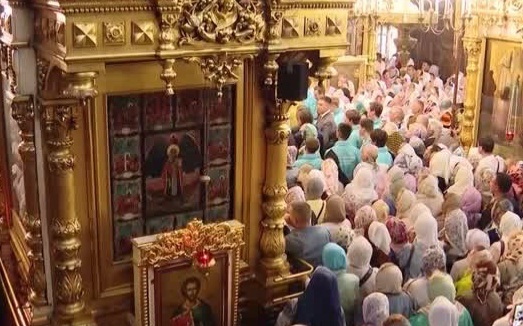 Сегодня в Чебоксары доставили десницу святителя Спиридона Тримифунтского