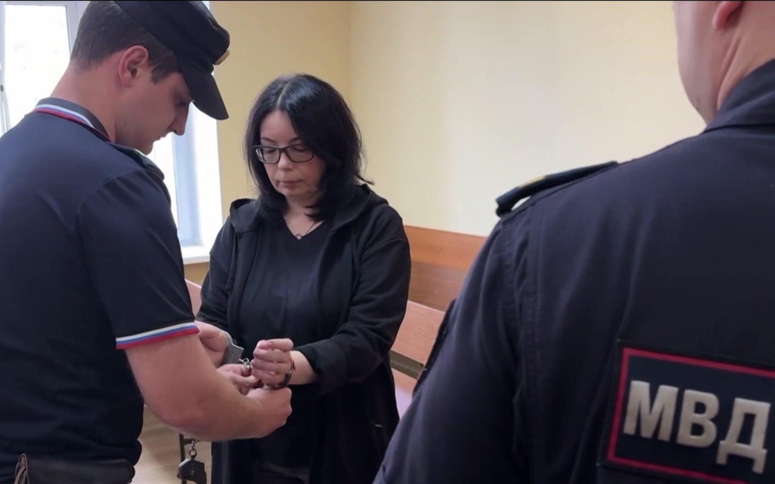 В Омске бывшая чиновница Минтруда Надежда Крапива получила семь с половиной лет колонии общего режима