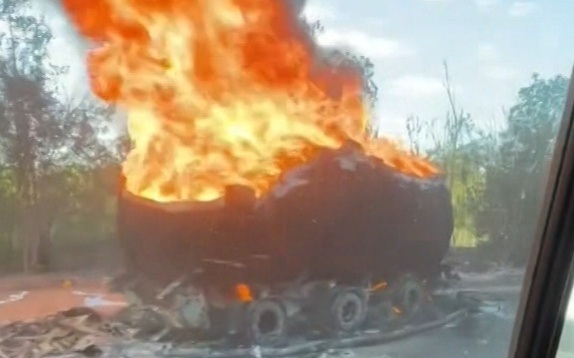 Под Одессой в порту "Черноморск" уничтожен патрульный катер, его использовали для проводки судов с военными грузами