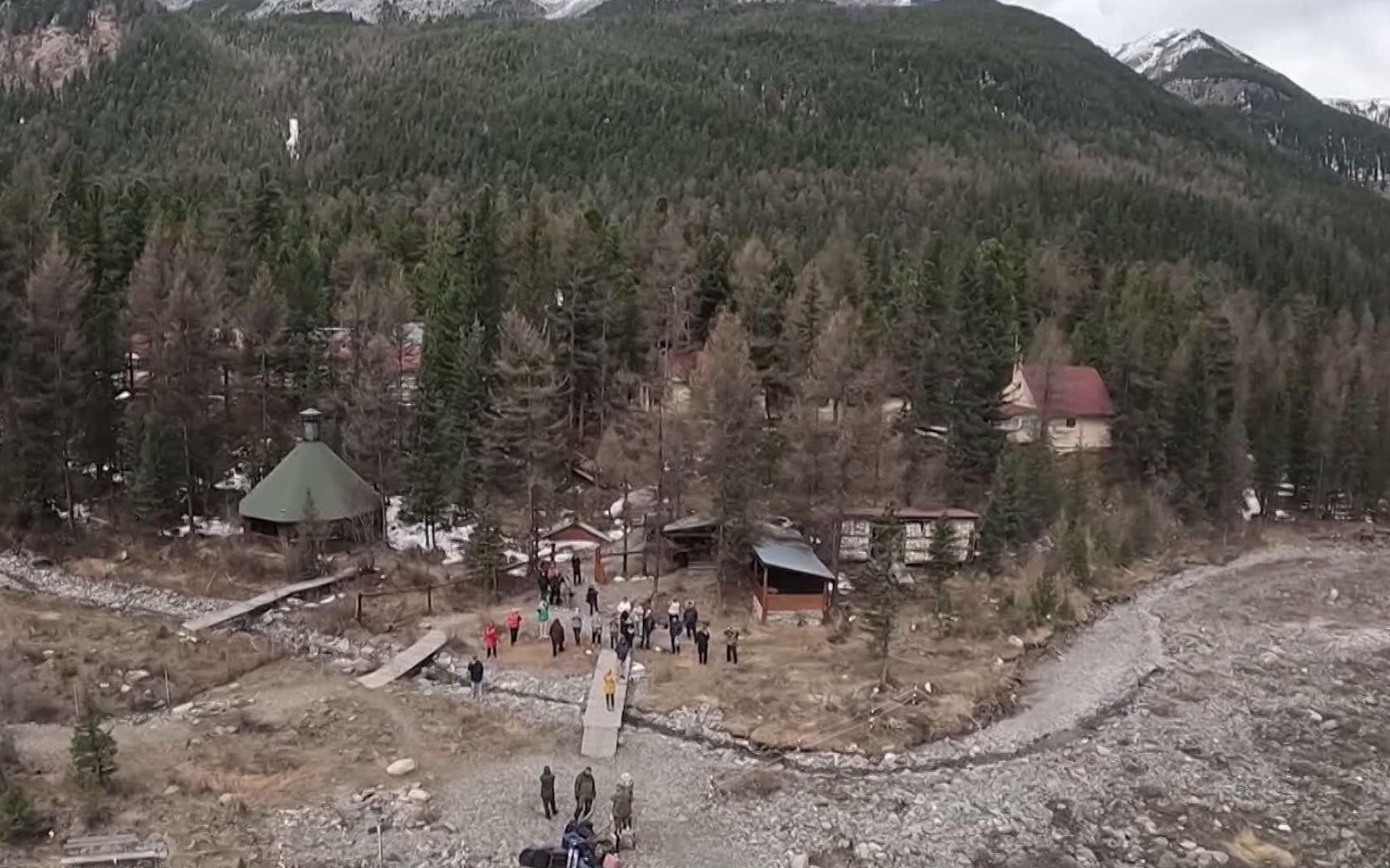 В горах Бурятии туристы остались без проводника