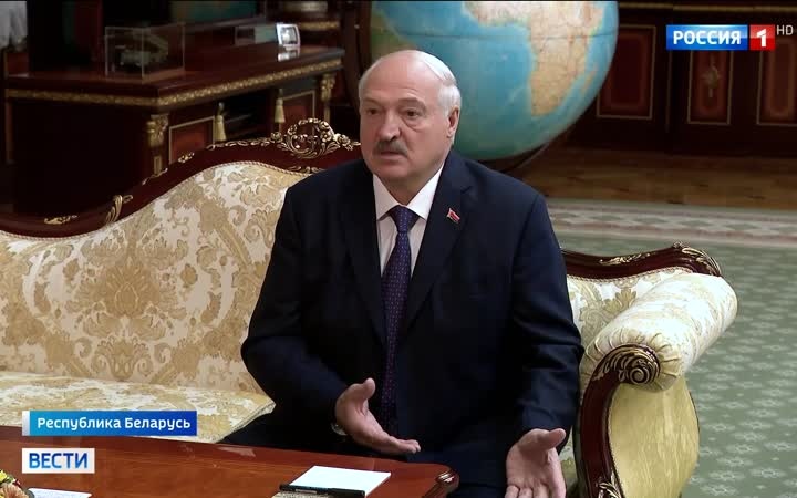Москва и Минск развивают проект по спецтехнике и самолету для укрепления экономического сотрудничества