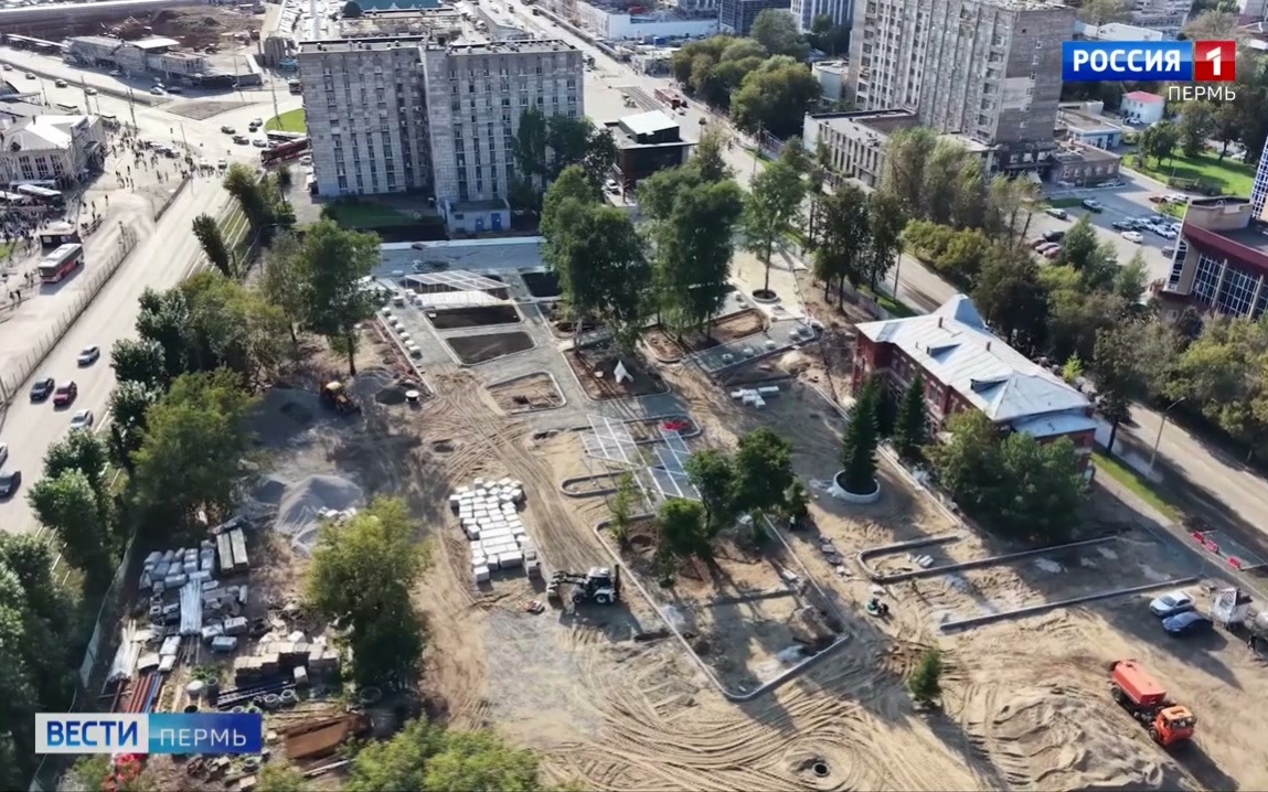 Губернатор проинспектировал ход работ в Александровском сквере