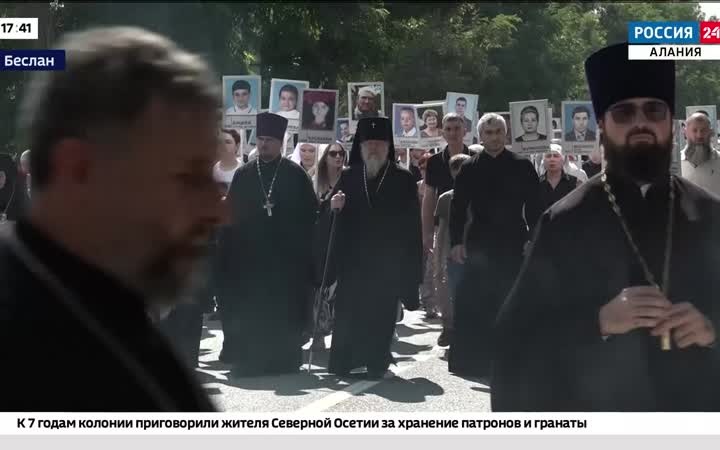 Сотни людей прошли Крестным ходом к мемориальному кладбищу «Город Ангелов»