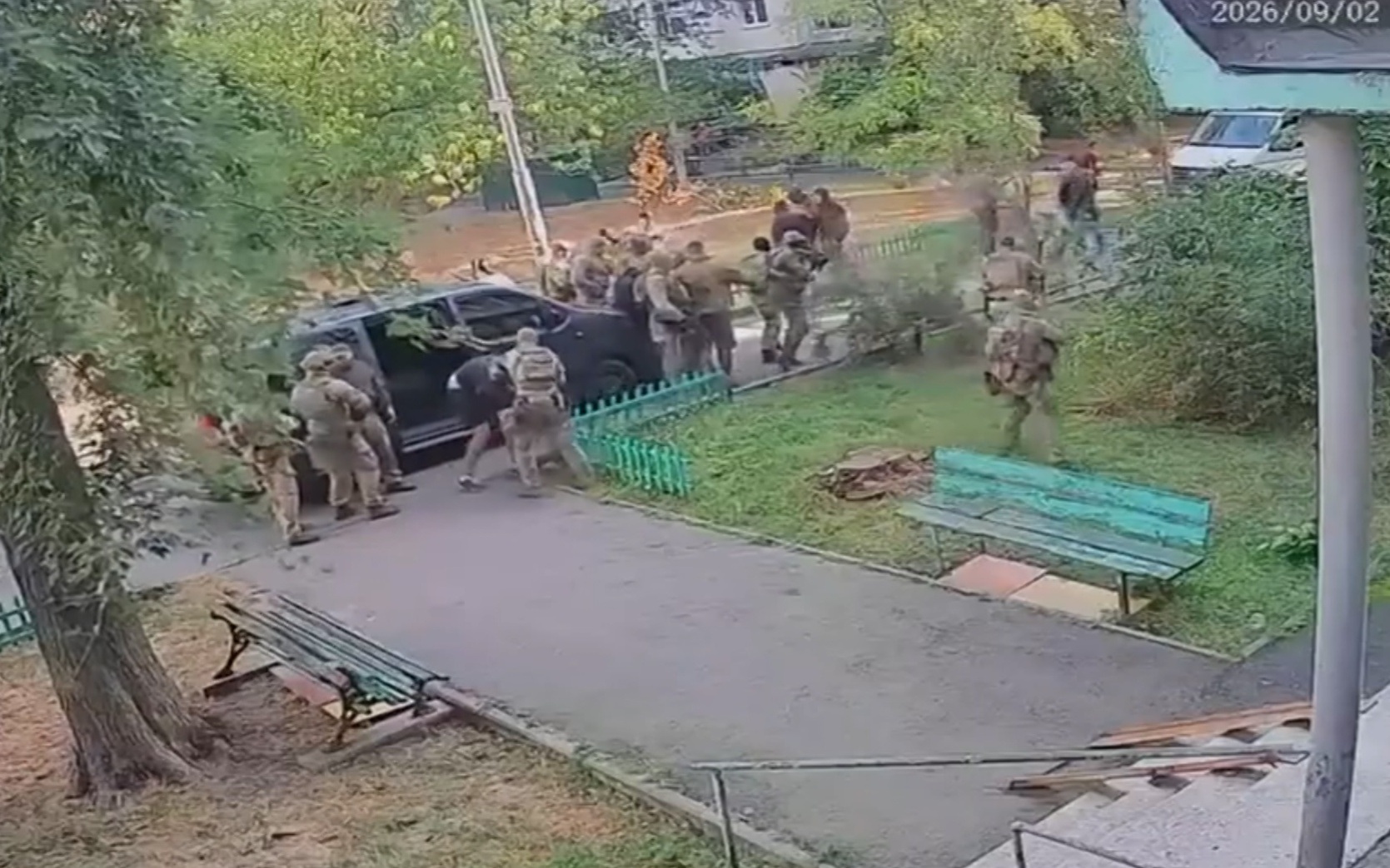 На фоне отставки в Таллине: в Киеве продолжаются уличные столкновения между силовыми структурами