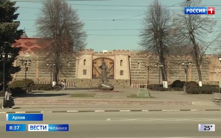 28 новых остановочных павильонов установят во Владикавказе