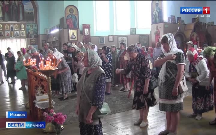120-летие Храма Спаса Нерукотворного отметили в станице Павлодольской Моздокского района
