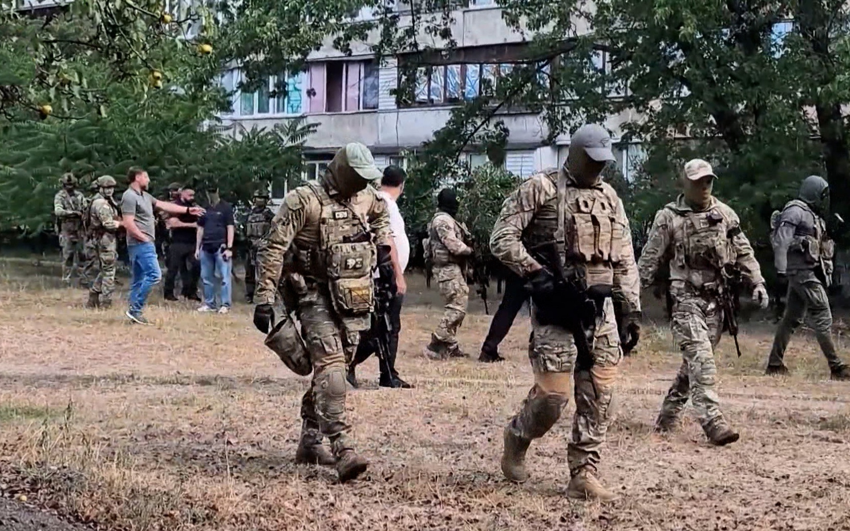 Перестрелка СБУ и ГУР: журналисты говорят о переделе рынка колл‑центров
