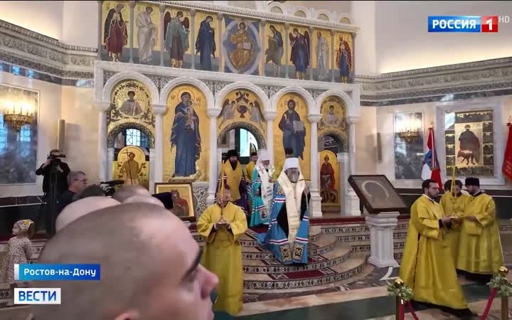 Ковчег с частицей мощей великого князя Дмитрия Донского встретили в Ростове-на Дону