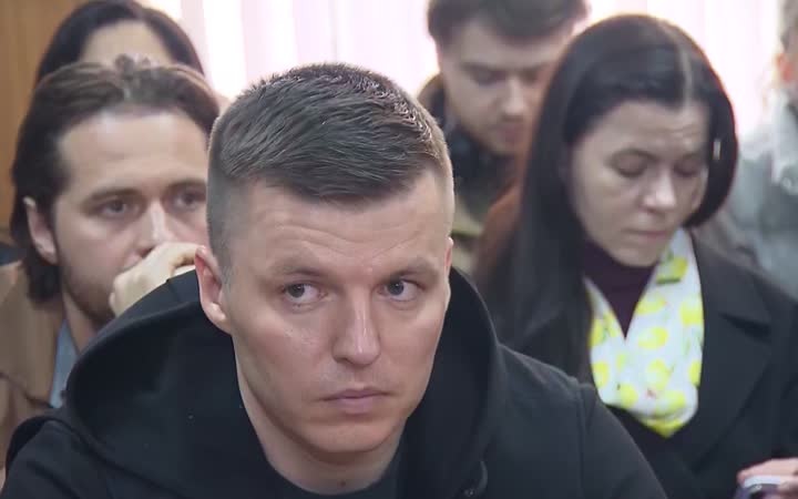 Прокуратура потребовала оставить Артему Чекалину семь лет колонии