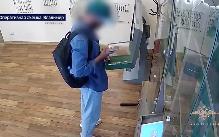 Поклонник Венедикта Ерофеева украл из музея ложку писателя