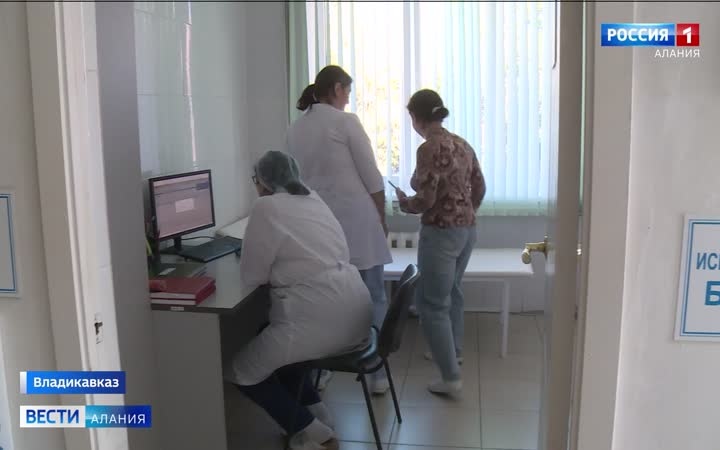 В медицинских учреждениях Северной Осетии готовятся к прививочной кампании против гриппа