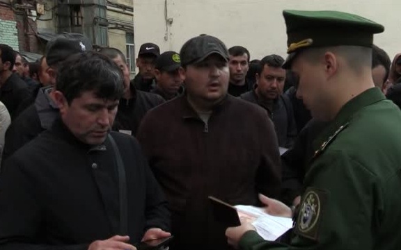 В Москве более 600 постояльцев хостела проверили в ходе миграционного рейда