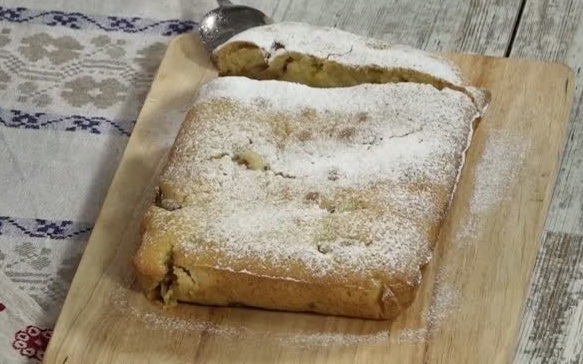 Пареная репа и пирог с грушами