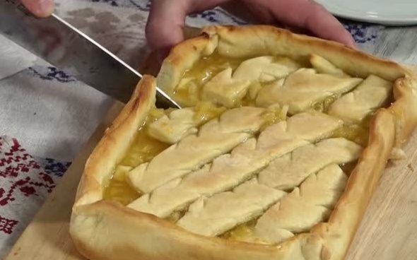 Лапша с грибами и лимонный пирог