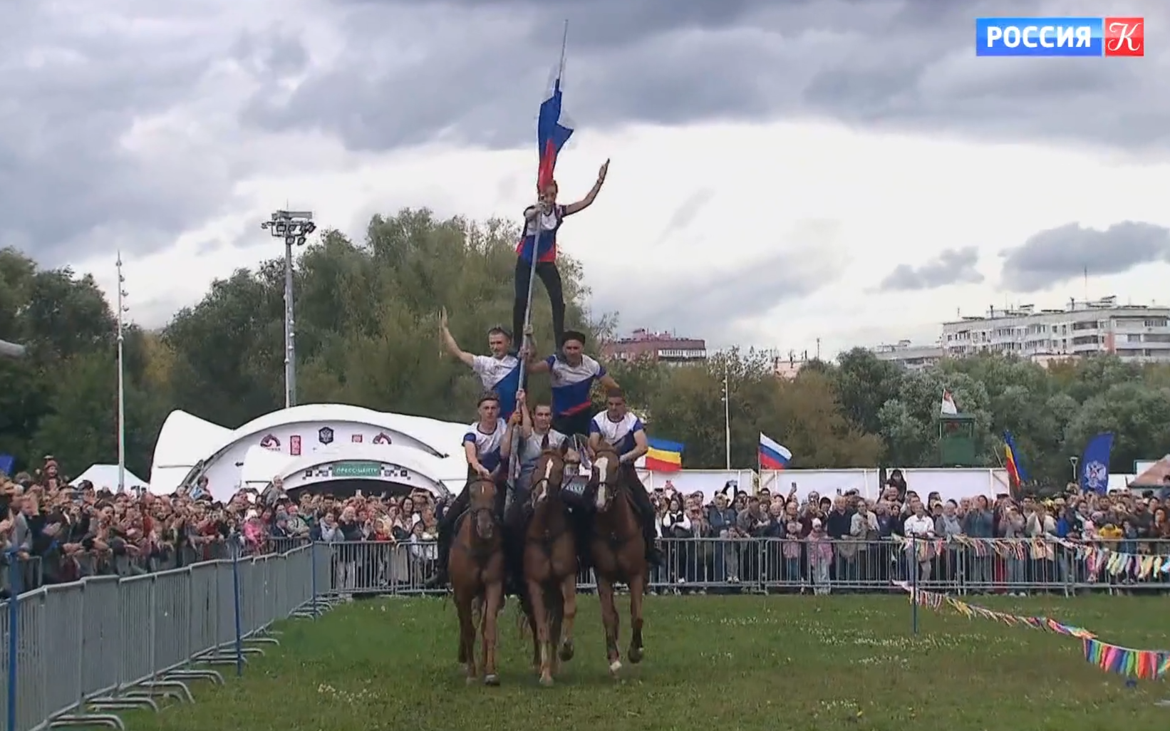 Традиции казачества – на фестивале в Коломенском