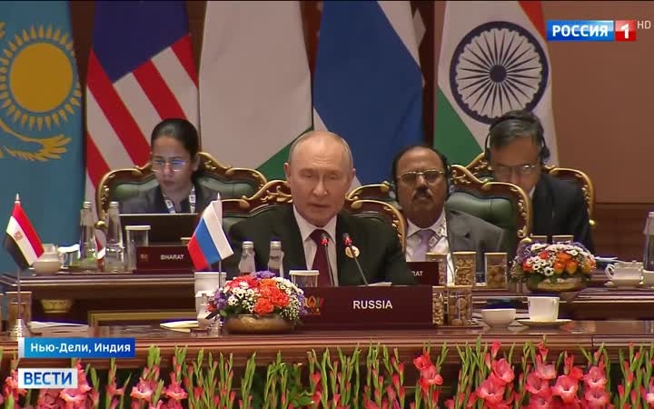 Владимир Путин завершил трехдневный рабочий визит в Индию