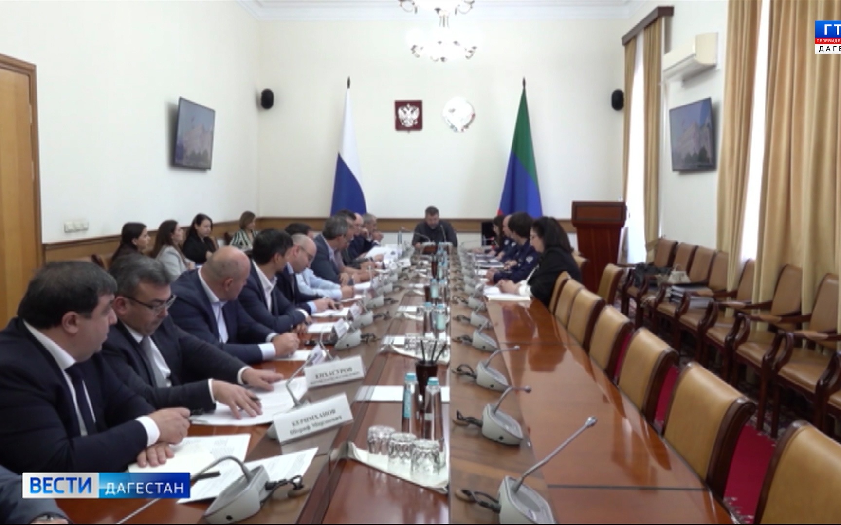Председатель Правительства Дагестана встретился с представителями Федерального казначейства