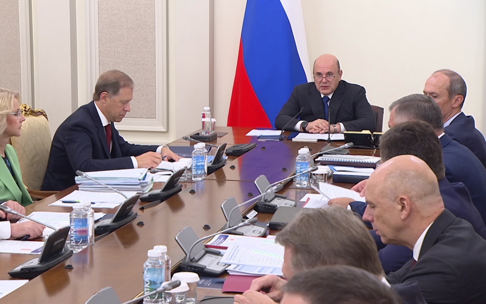 Кабмин направит 300 млн рублей на решение кадрового вопроса в сельских больницах