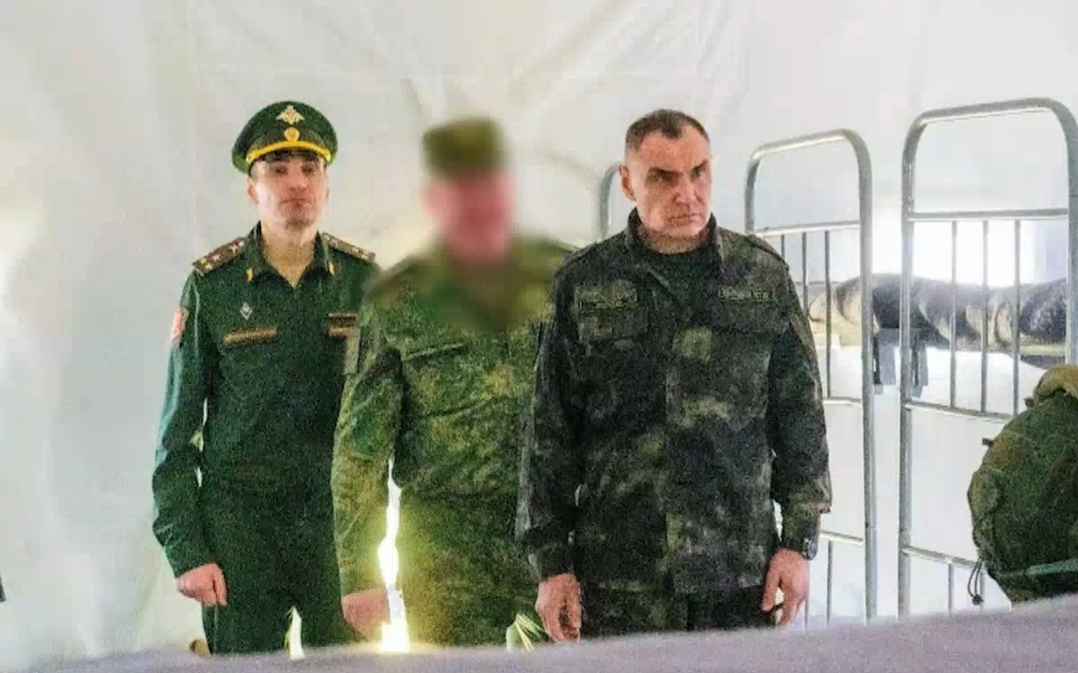 Глава Марий Эл побывал в расположении отряда «БАРС»