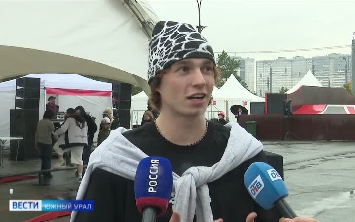 Экстрим-спортсмены показали головокружительные трюки в центре Челябинска