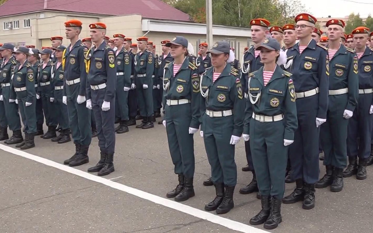 Ивановская академия МЧС празднует юбилей и принимает пополнение из 300 будущих спасателей