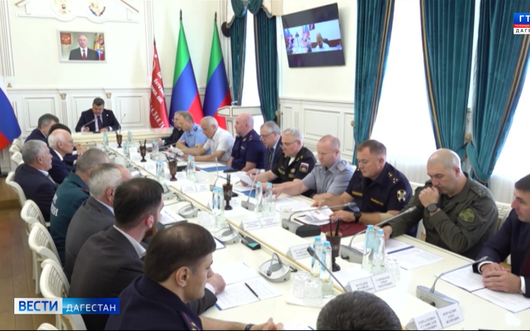 Федор Щукин провел внеплановое заседание Антитеррористической комиссии в РД и Оперативного штаба