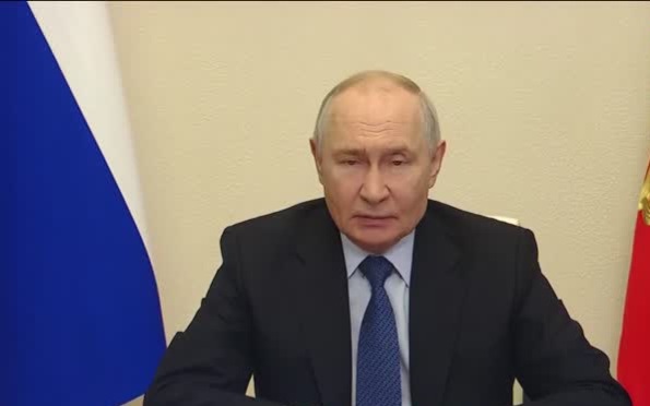 Владимир Путин обсудил с правительством цифровой рубль и систему "Честный знак"