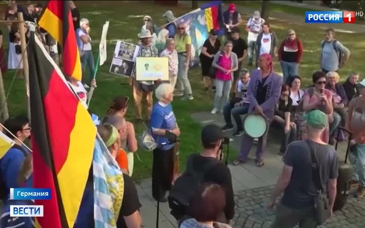 Рейтинг партии Мерца падает на фоне массовых протестов в Германии
