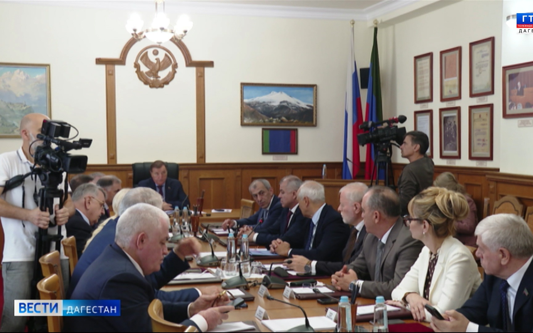 В Народном собрании сегодня подвели итоги 5-летней деятельности парламента региона