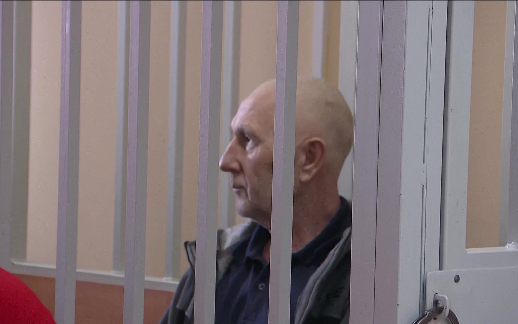 Через 24 года в Подмосковье судят убийц директора лицея