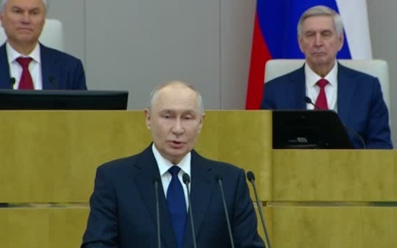 Президент Путин участвует в первом заседании Госдумы 9-го созыва