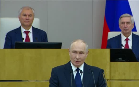 Путин на первом заседании новой Госдумы: приоритеты для восстановления и защиты России