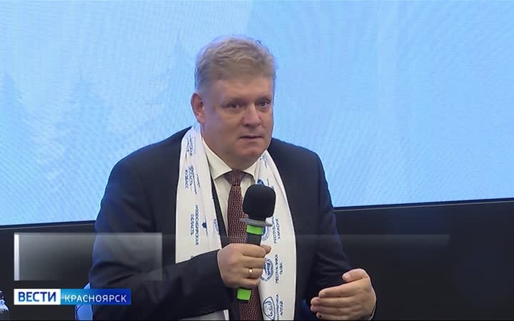 Финалисты олимпиады по финансовой безопасности обсудили насущные вопросы экономики Сибири