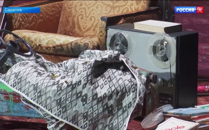 Необычную версию "Трех сестер" представили в Саратове