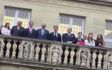 На церемонии в Мюнстере освистали канцлера Германии и генсека НАТО
