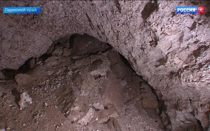 Журналисты побывали в Кунгурской пещере