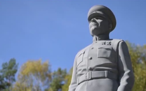 В Словакии открыт памятник маршалу Коневу в Долине смерти