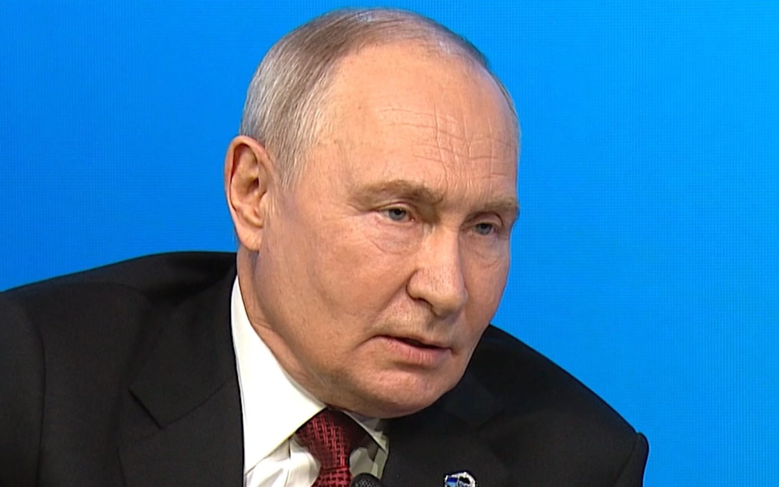 Путин на Валдайском клубе обозначил условия для мира и предупредил о недопустимости наивности в отношениях с Западом