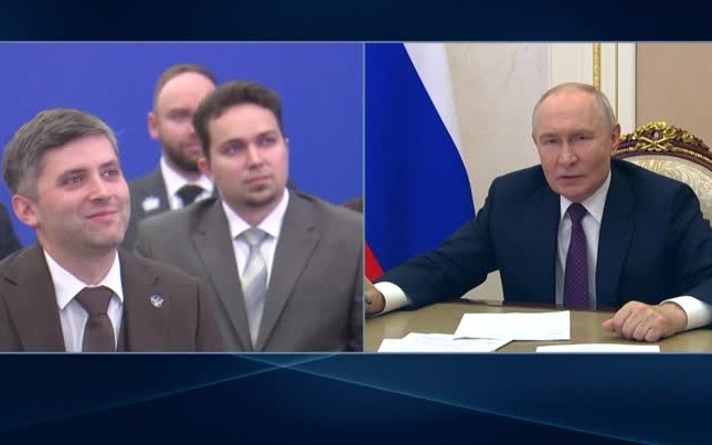 Путин обсуждает осторожное использование искусственного интеллекта с лучшими учителями