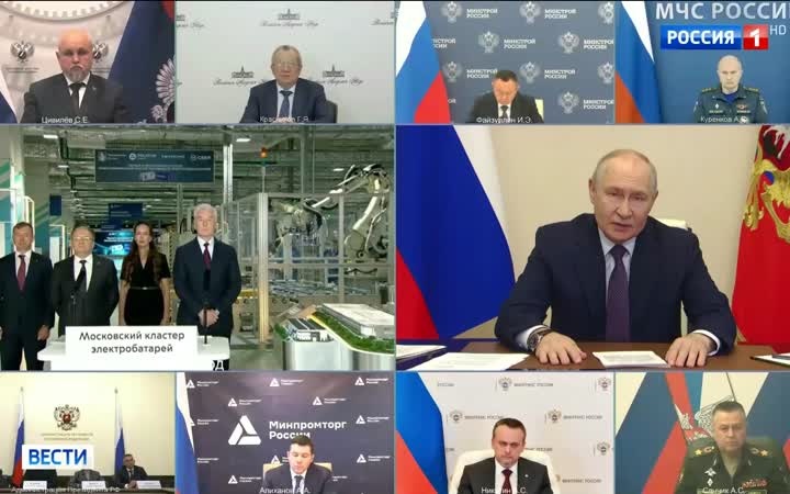 Путин предлагает развивать отечественное производство аккумуляторных систем для энергетической независимости России