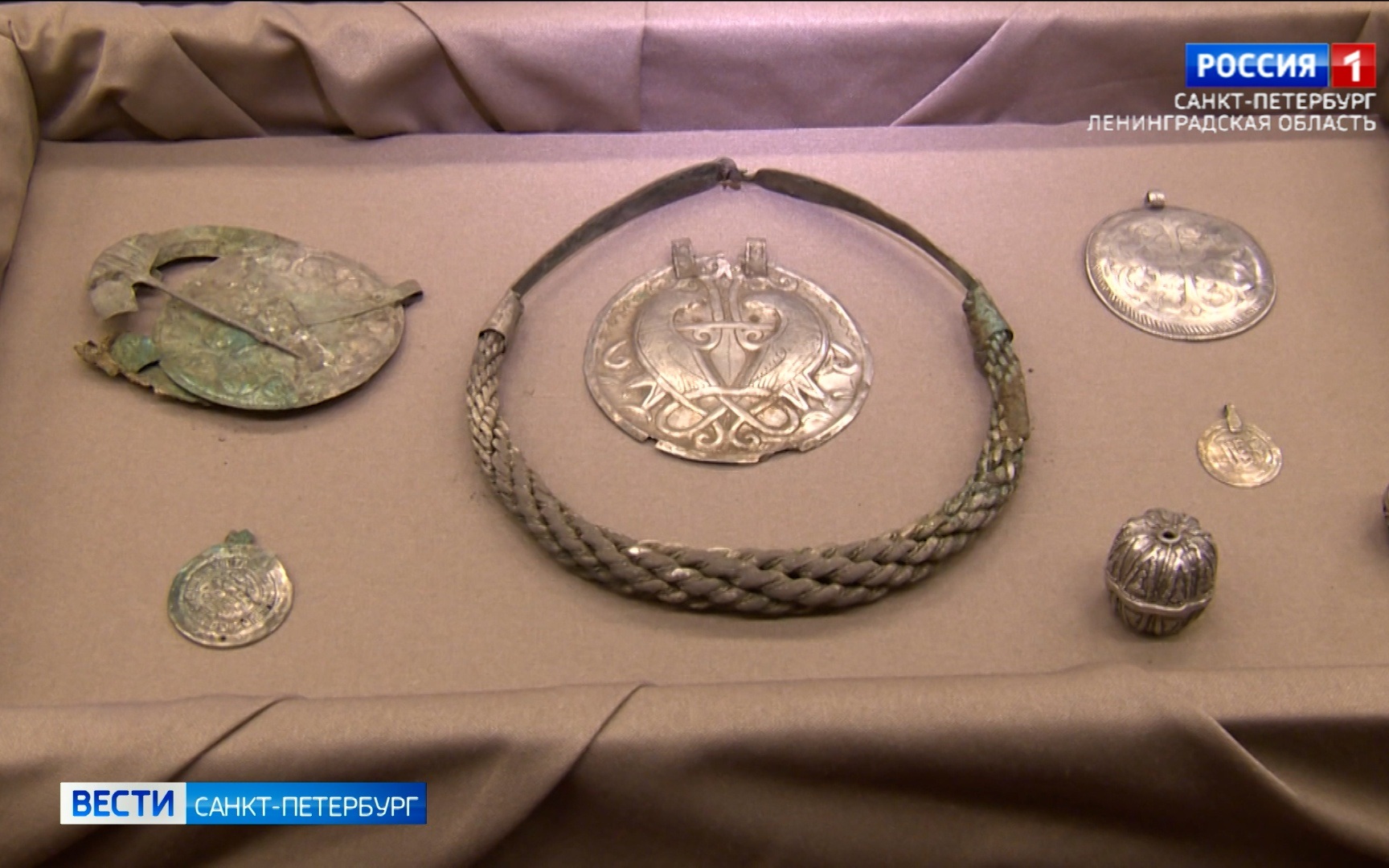 На Тиверском городище нашли крупнейший в истории Ленобласти клад с серебром