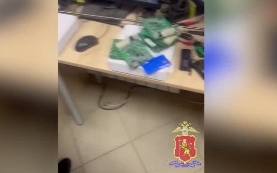 Подпольного майнера обвинили в хищении электричества